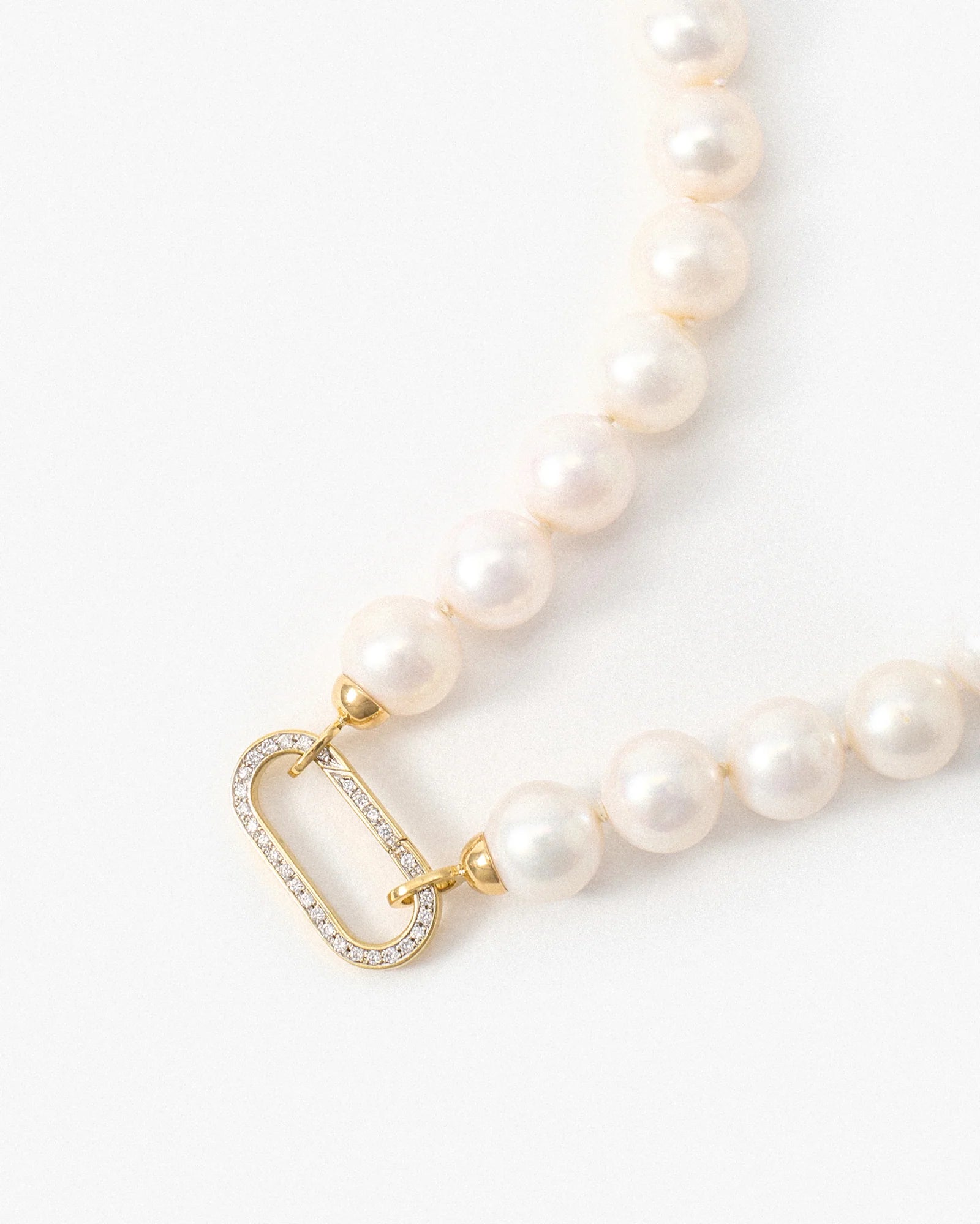 Fresca Pearl Necklace with Diamond set Connector